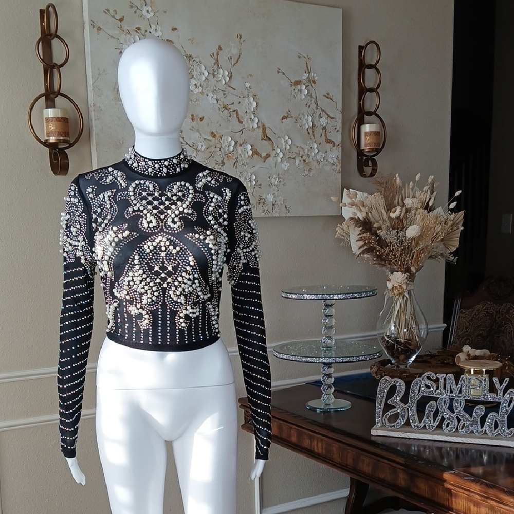 Banjul Black Beaded Long-Sleeve Crop Sheer Cocktail Mock Neck Top. Size M